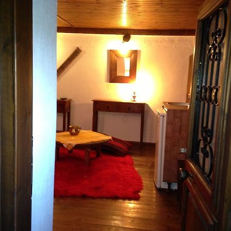 Guesthouse Eleni Palaios Panteleimonas Habitación foto